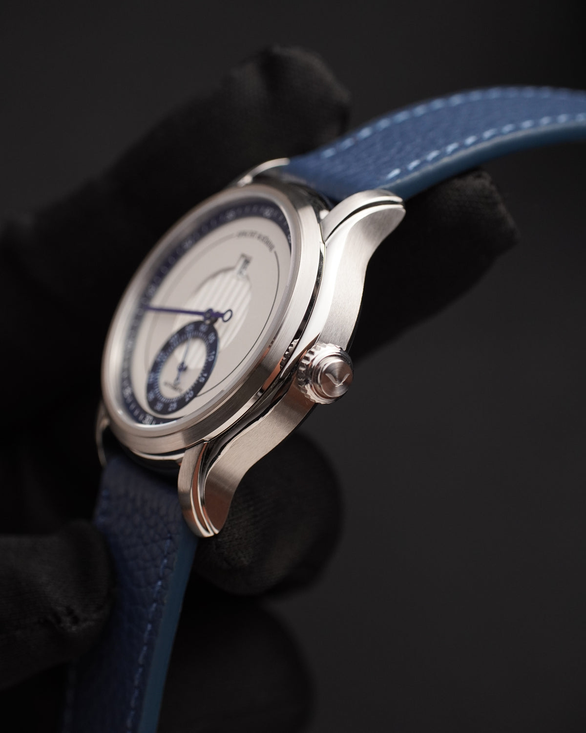 Specht & Söhne Jump Hour SP2652A Automatic