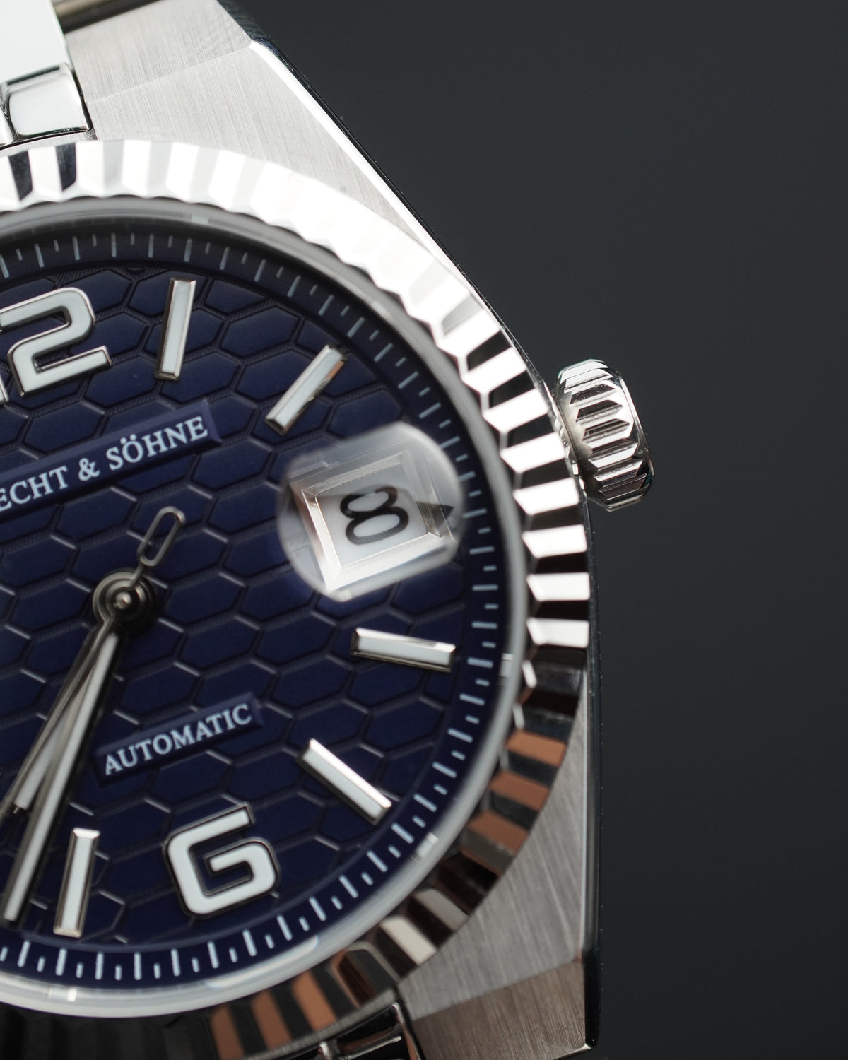 Specht & Söhne Land Dweller SP0043A Automatic
